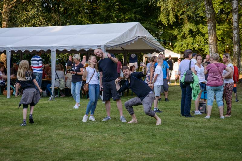 feierlaune.jpg feierlaune.jpg